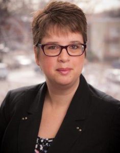 Me Geneviève Godin, notaire